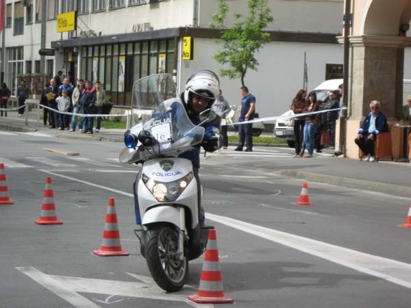 Slika PU_BB/Natjecanje motocikala/NATJECANJE MOP. I MTC.-2012. 052.jpg